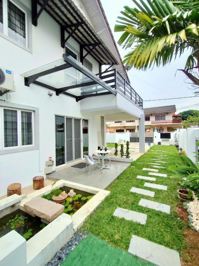 Melaka Klebang Private Pool Villa/Near Beach/Town Area Luaran gambar